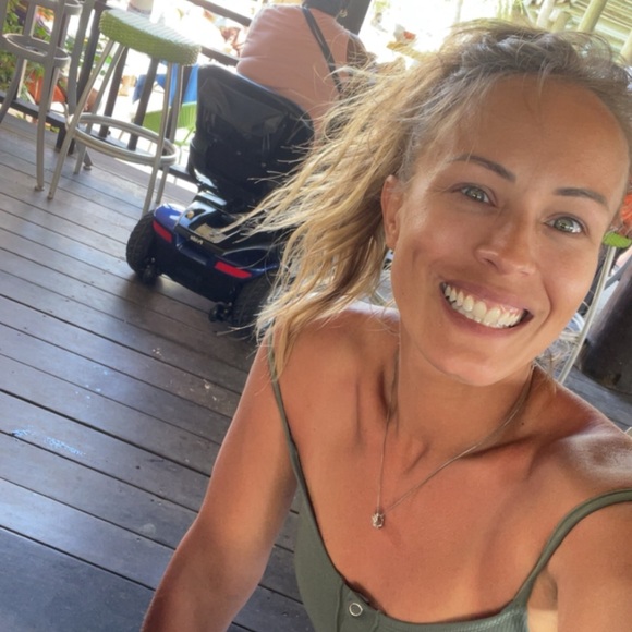 Meet your Posher, Brigitte - Picture 10 of 16